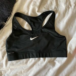 Nike Pro Sports Bra